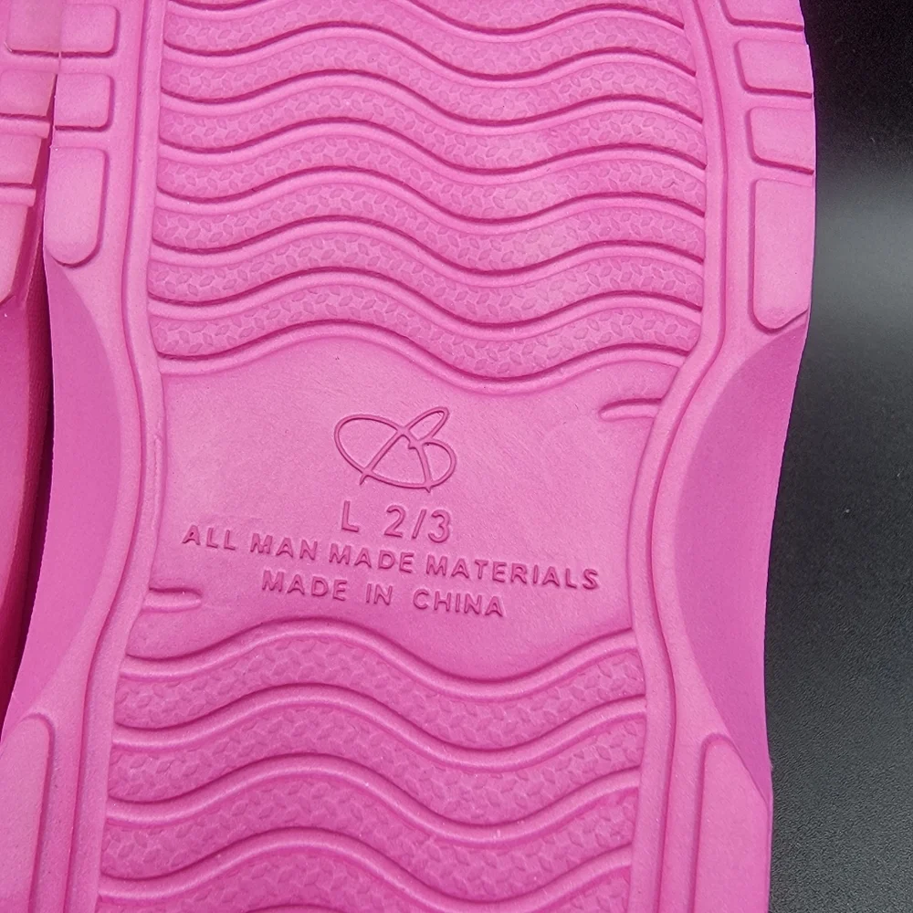 Bobbie Brooks Girl's Lined Clogs Size 2/3 Pink Big Girls Grade School Kids New